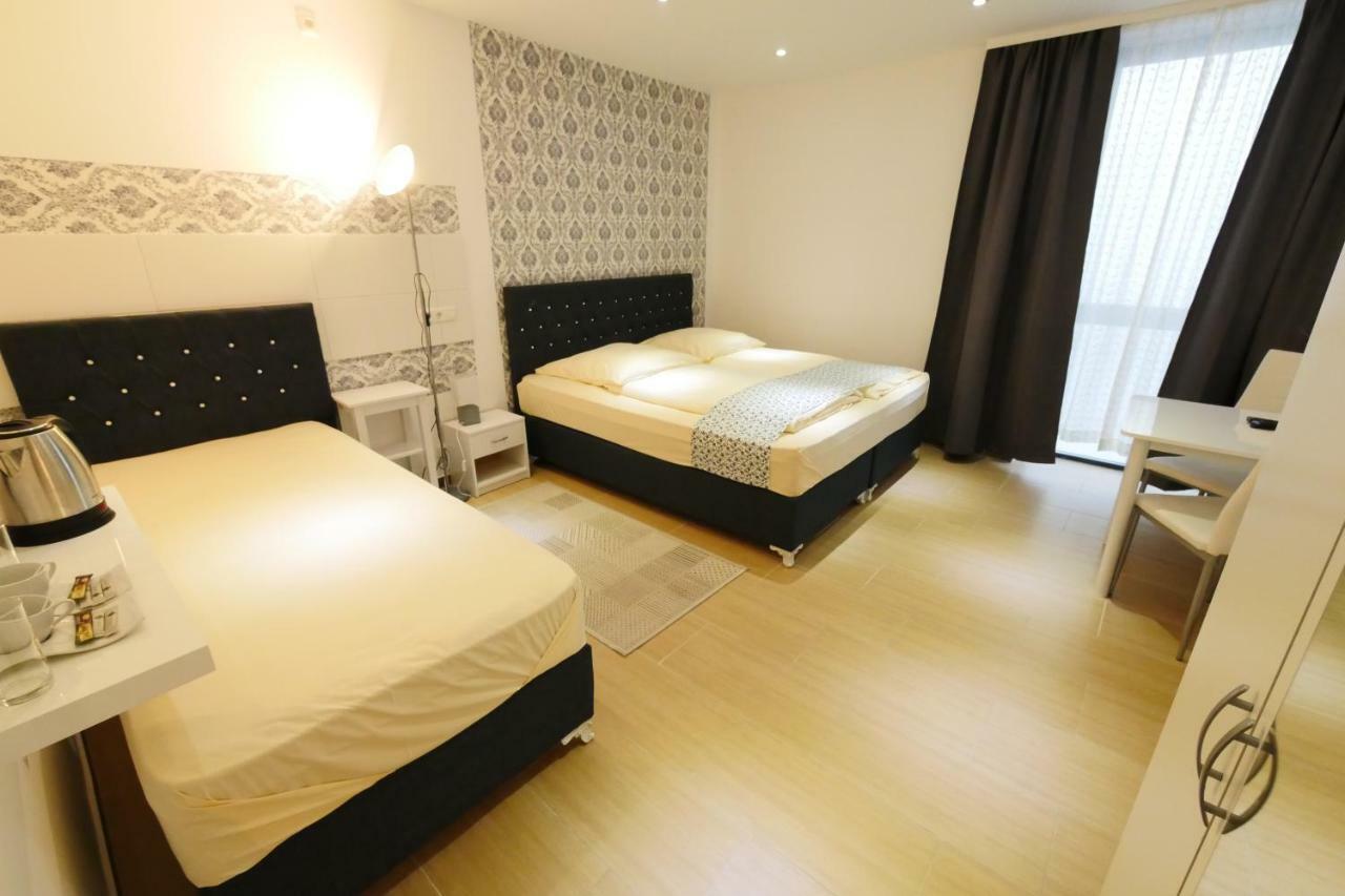 Hotel Hr *